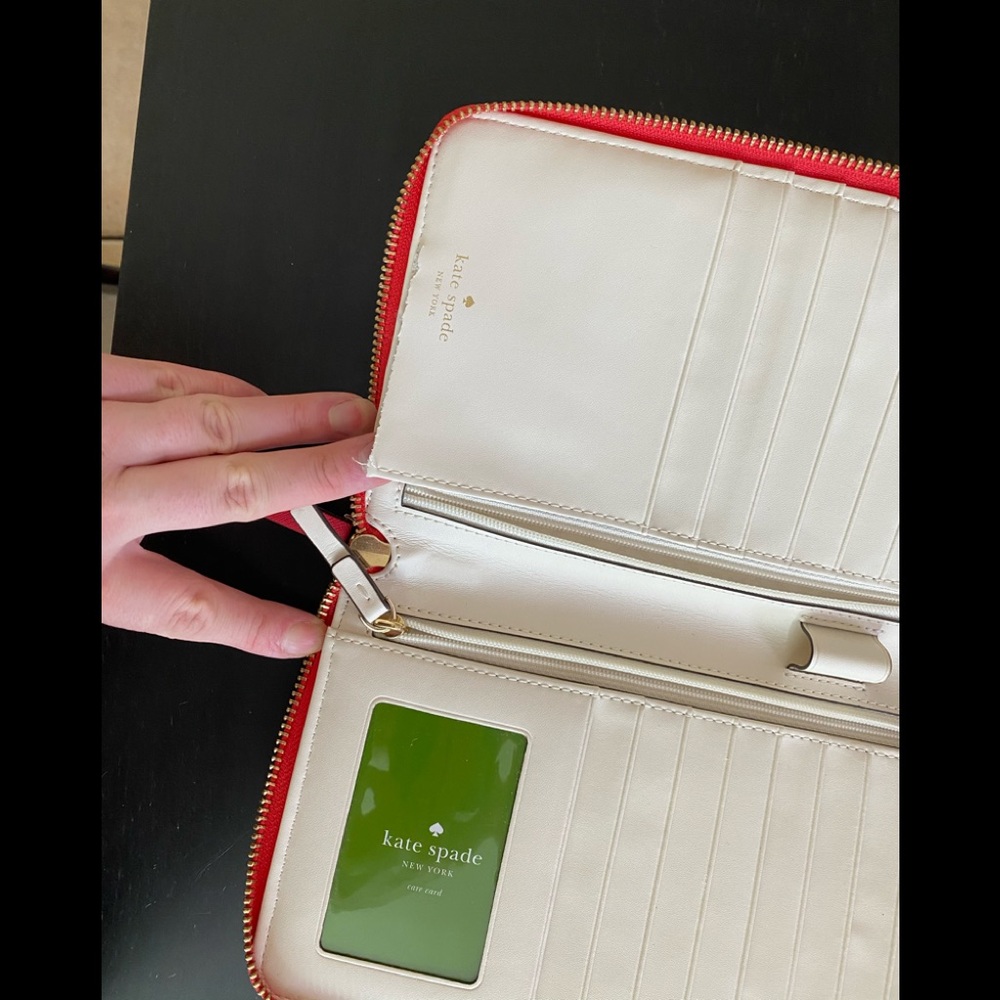 Red Kate Spade wallet - Picture 7 of 7
